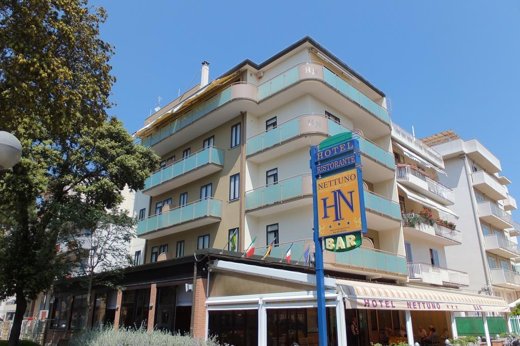 Hotel Nettuno Sottomarina Exterior foto